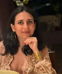 Ritratto di Cristina Succu, host di Nereidi | The Coastal Suite